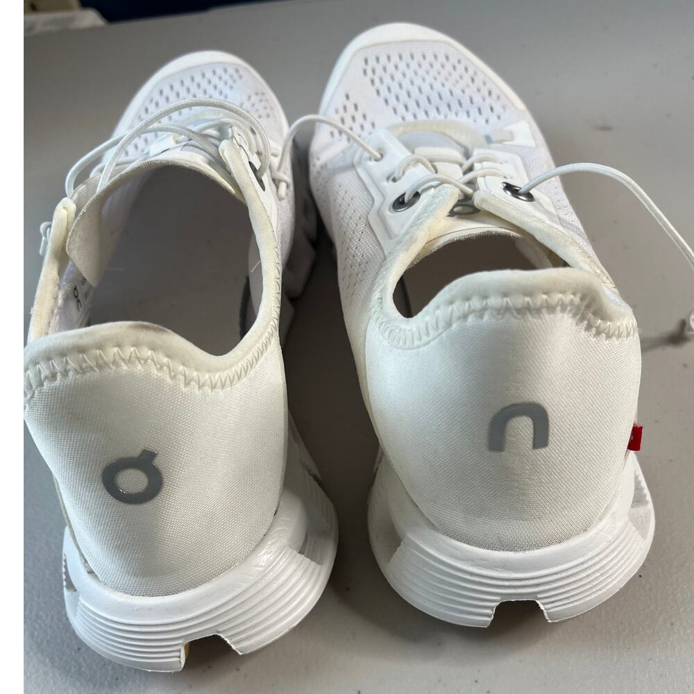 On Cloud 6 Coast White Glacier Lightweight Breathable Zero Gravity Womens US 6.5 - Picture 5 of 9